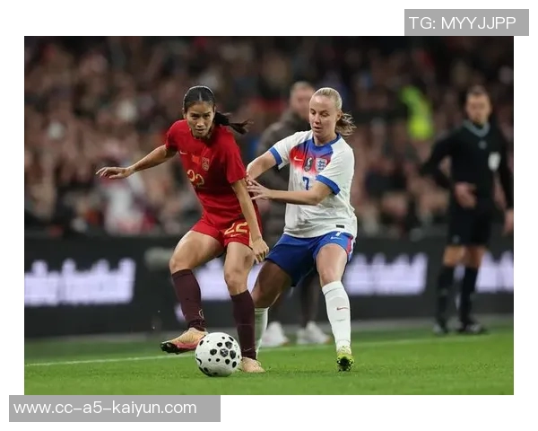 中国女足在温布利球场遭遇惨败英格兰队以8比0横扫对手