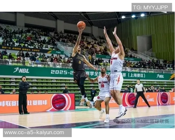 无限我的城在2025-2026赛季NBL常规赛第三轮中展现强大实力的精彩战报