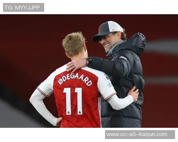 范戴克回应更衣室不和传闻强调利物浦团结一致不惧外界批评 范戴克回应更衣室不和传闻强调利物浦团结一致不惧外界批评